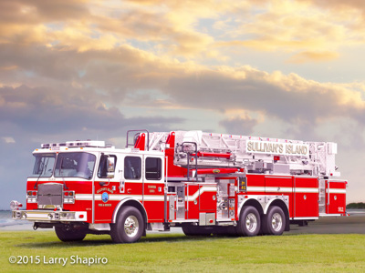 Sullivan's Island FD SC fire apparatus fire trucks shapirophotography.net Larry Shapiro photographer E-ONE Cyclone II HP95 MM tower ladder